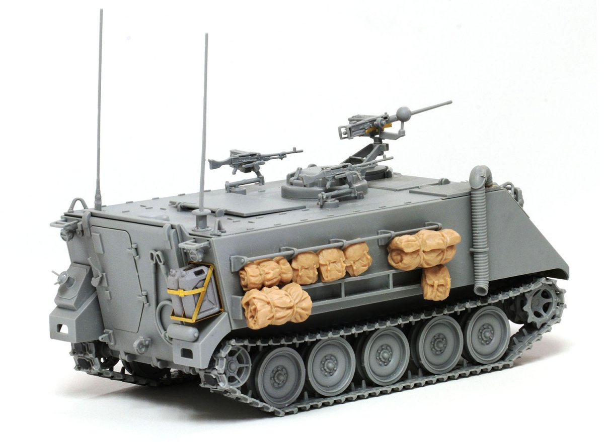 Dragon 3608 IDF M113 Armored Personnel Carrier Yom Kippur War 1973 1/35 – obrázek 4