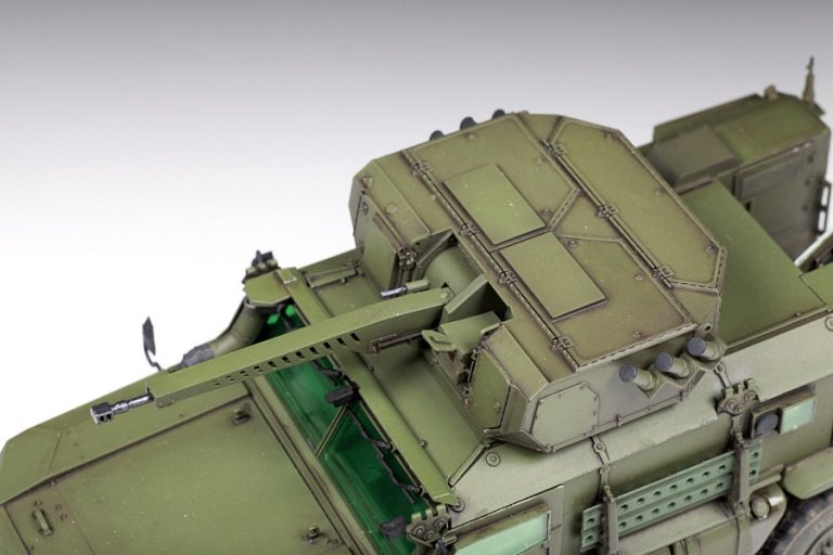 Zvezda 3648 Typhoon VDV 4x4 K-4386 1/35 – obrázek 5