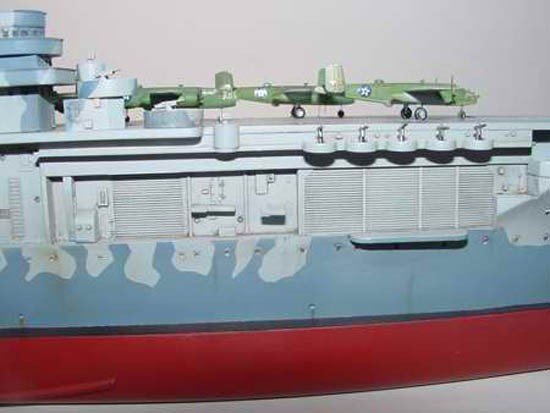 Trumpeter 05601 US Aircraft Carrier CV-8 Hornet (1/350) – imagen 9