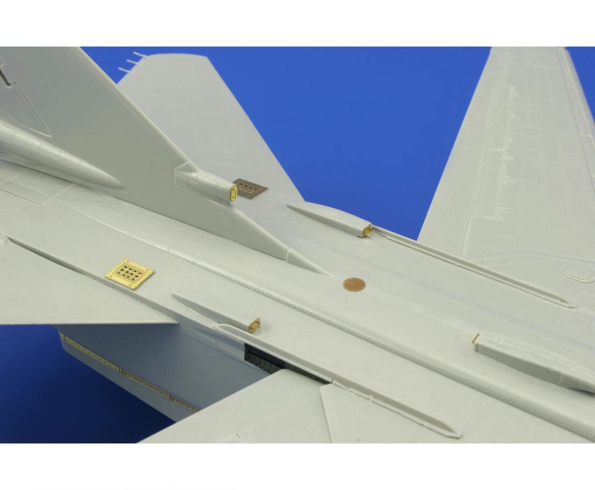 Eduard 48695 Su-24M Fencer D exterior 1/48 Trumpeter – Bild 6