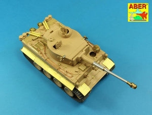 Aber 35259 Sd.Kfz.18 Pz.Kpfw.VI Ausf.E Tiger I (s.PzAbt. 501 in Tunisia) 1/35 – zdjęcie 16