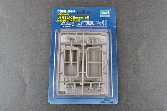 Trumpeter 06644 USN LCAC Hovercraft 1/350 – image 5