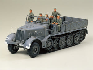 Tamiya 35239 German 18-Ton Heavy Half-Track FAMO 1/35