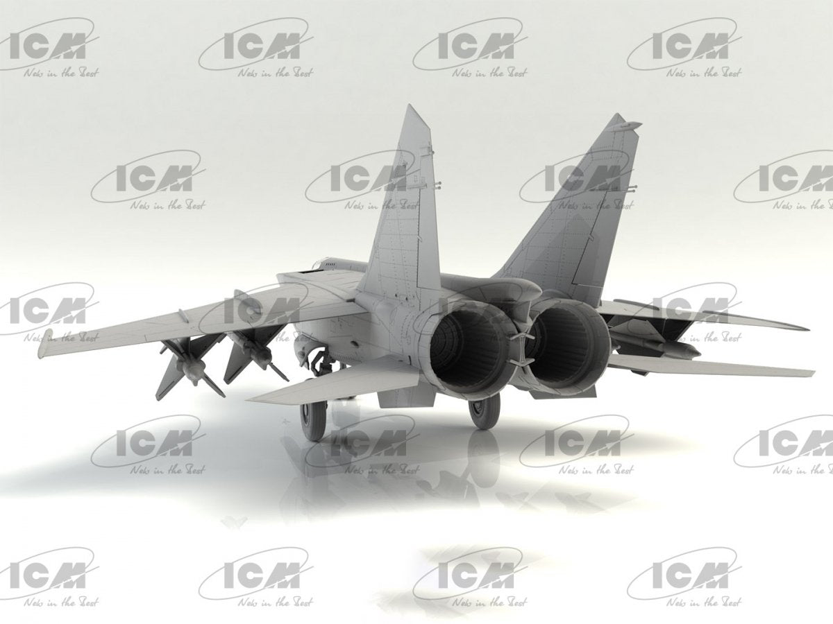 ICM 72177 MiG-25PD Soviet Interceptor Fighter 1/72 – zdjęcie 3