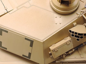 Tamiya 36212 US Main Battle Tank M1A2 Abrams (Display Model) 1/16 – immagine 5