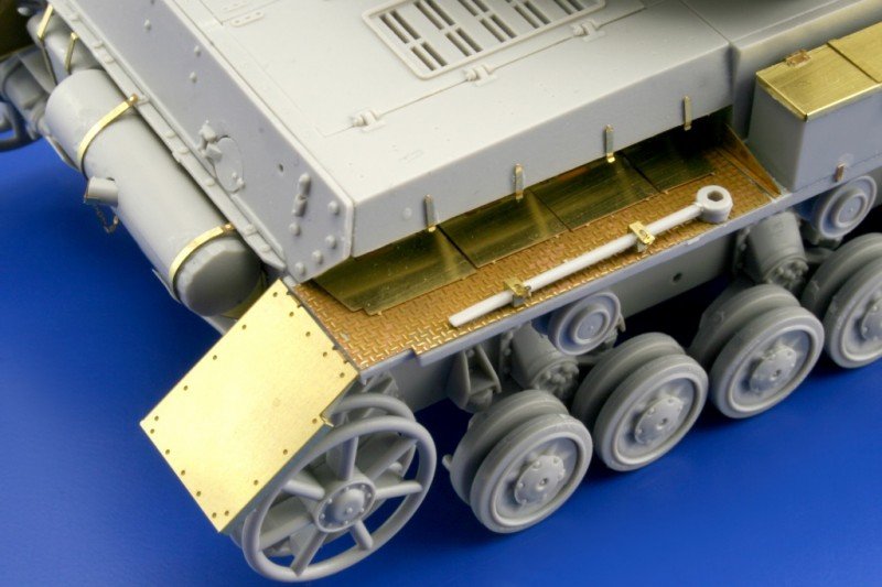 Eduard 36099 Flakpanzer Ostwind 1/35 Dragon – image 7