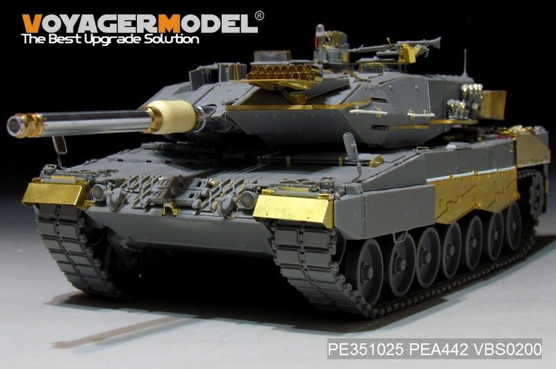 Voyager Model PE351025 Modern German Leopard 2A5 Basic For Border BT-002 1/35 – image 2