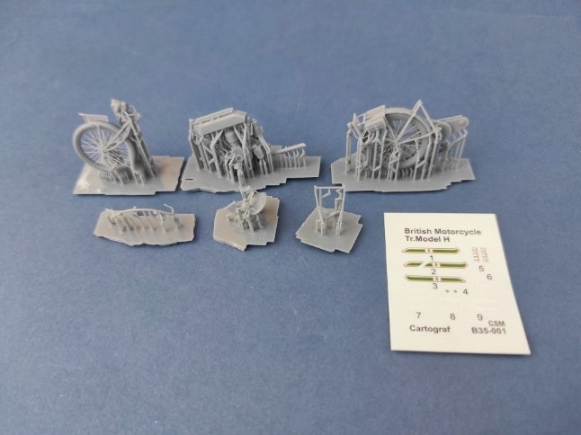 Copper State Models B35-001 British Motorcycle Tr.Model H 1/35 – image 3