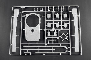 Trumpeter 09603 T-72M MBT 1/35 – Bild 7