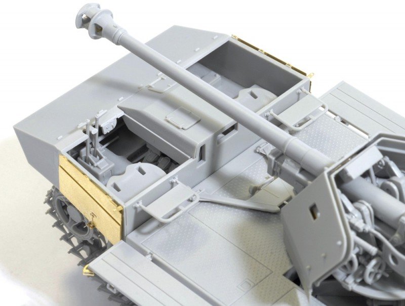 Dragon 6640 7.5cm PaK 40/4 auf RSO 1/35 – immagine 8
