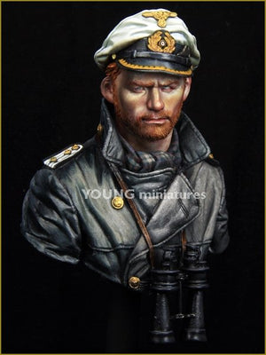 Young Miniatures YM1847 U-BOAT COMMANDER WWII 1/10 – image 7