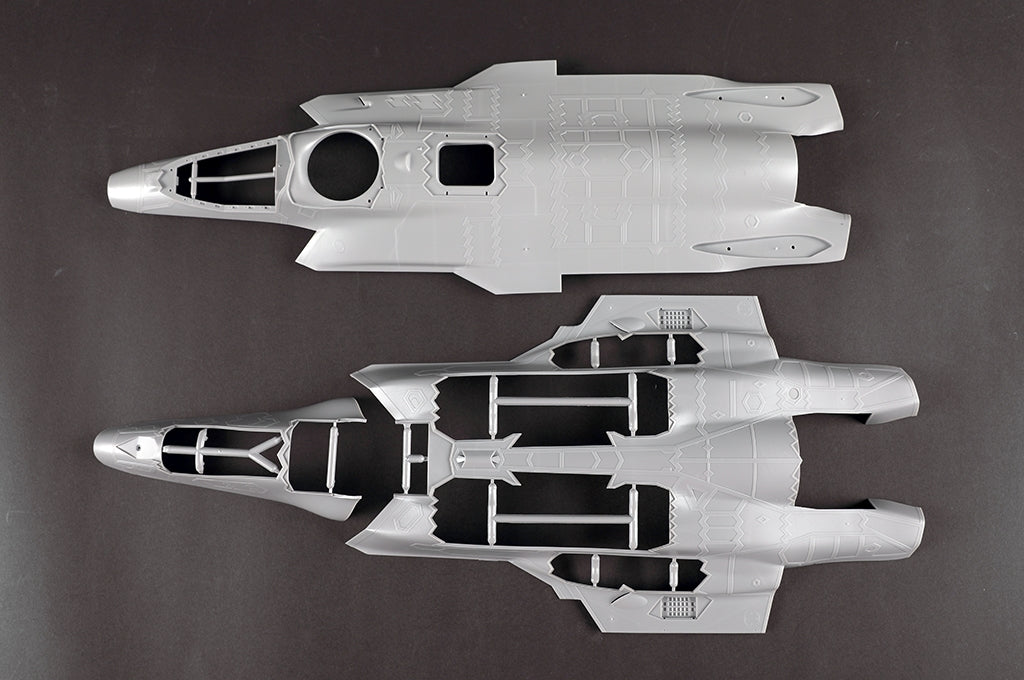 Trumpeter 03232 F-35B Lightning 1/32 – immagine 11