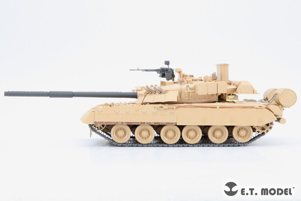 ET Model E35-320 Russian T-80U Main Battle Tank 1/35 – immagine 6