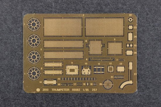 Trumpeter 05592 Soviet 2S7M Self-Propelled Gun 1/35 – Bild 6