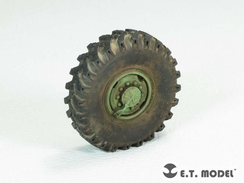 ET Model ER35-056 Russian URAL-4320 Truck Weighted Road Wheels For TRUMPETER 1/35 – Bild 2