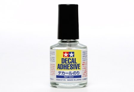 Liquide adhésif pour décalcomanies Tamiya 87176