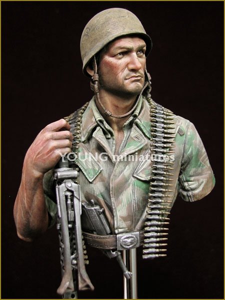 Young Miniatures YM1844 German Fallschirmjager Monte Cassino 1944 1/10 – image 8