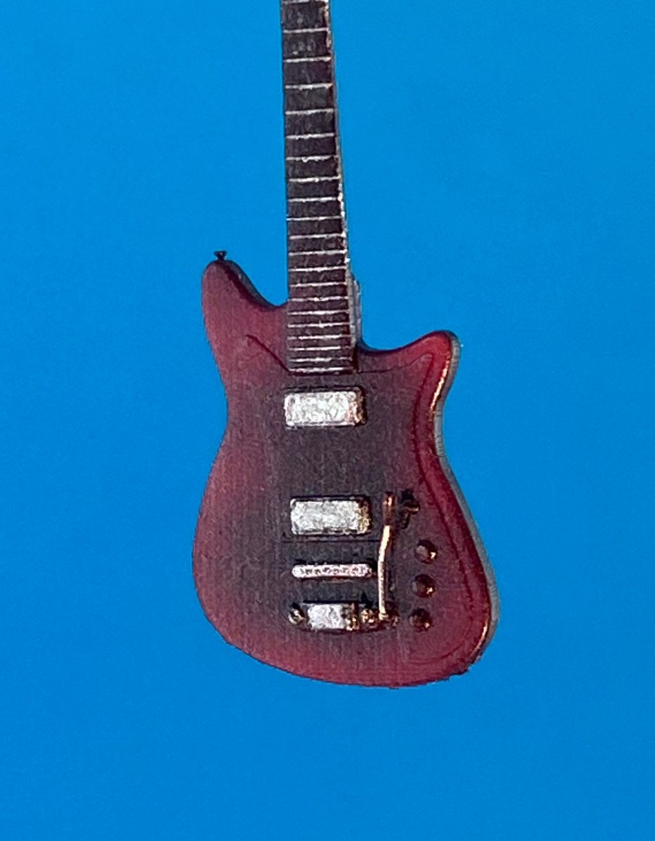 Point of no Return 3523033 Electric guitar and amplifier 1/35 – image 26