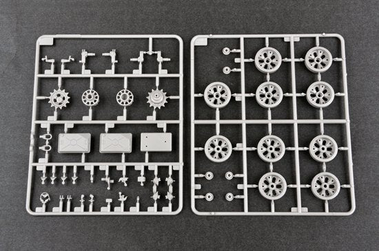 Trumpeter 05559 Russian ZSU-57-2 SPAAG 1/35 – image 9