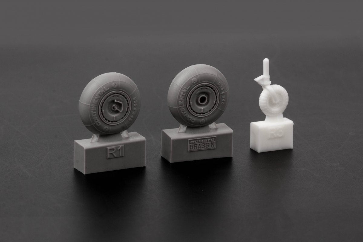 Eduard 672310 Bf 110E wheels EDUARD 1/72 – image 4