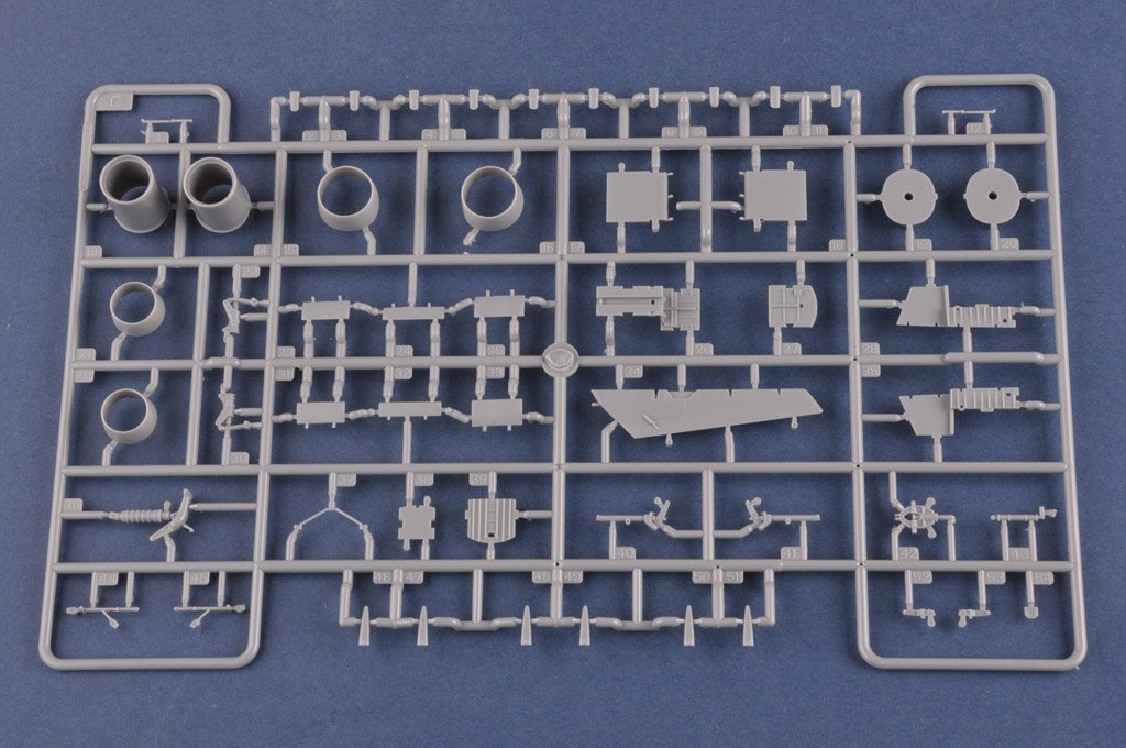 Hobby Boss 81768 Russian Yak-28PP Brewer-E 1/48 – obrázek 10