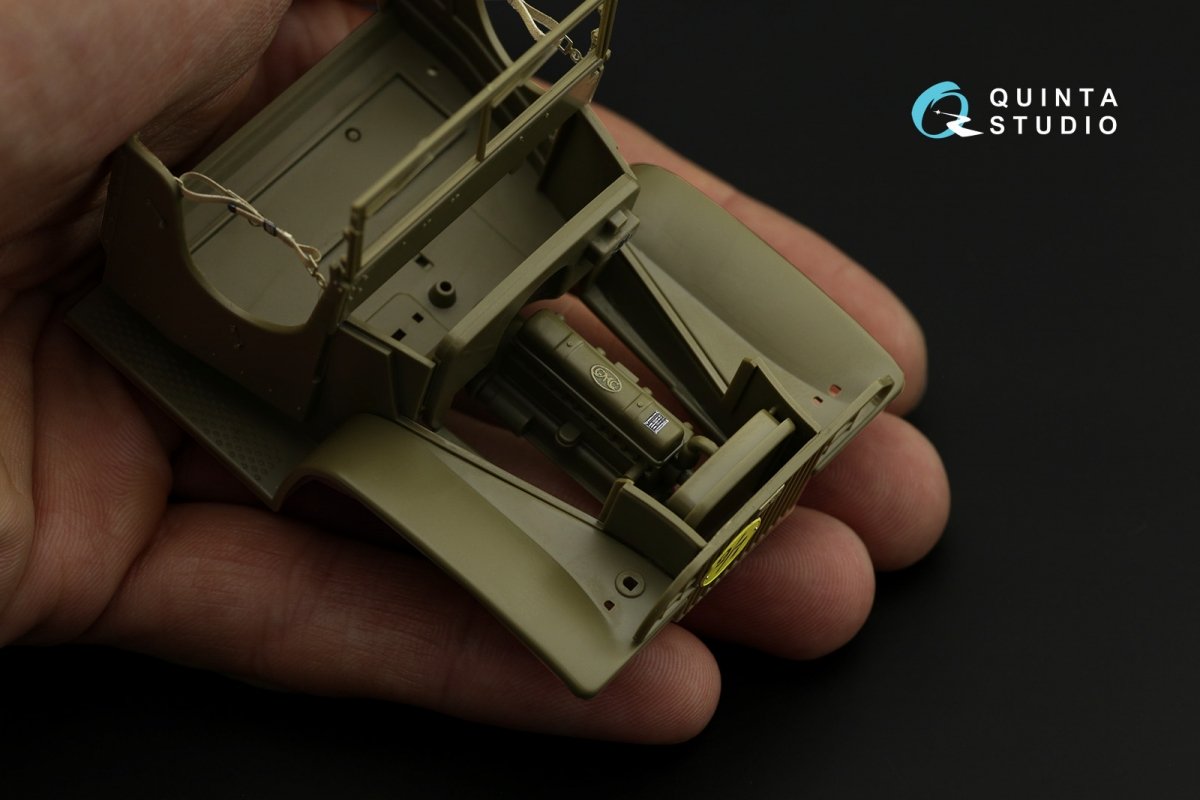 Quinta Studio QD35052 GMC CCKW 353 (open cab) 3D-Printed &amp;amp; colored Interior on decal paper (Tamiya) 1/35 – obrázek 8