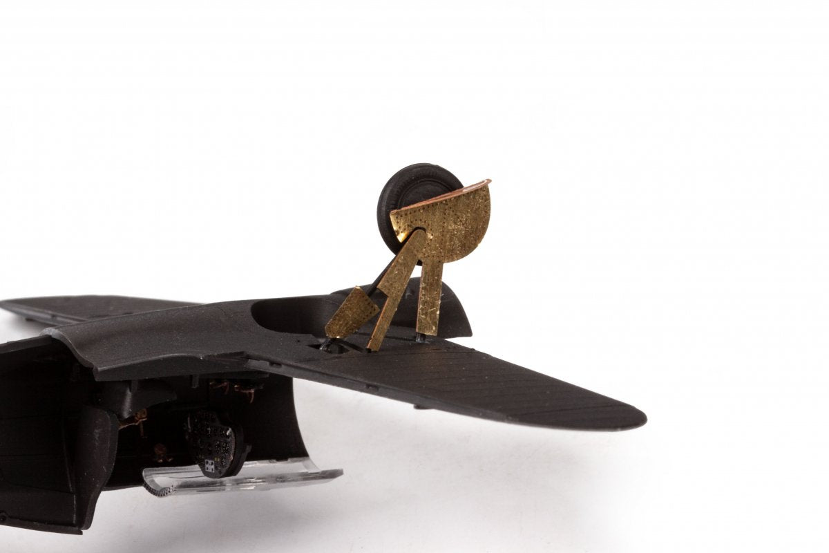 Eduard 73782 I-16 Type 5 CLEAR PROP 1/72 – immagine 5