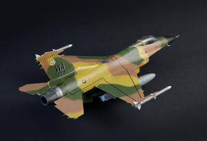 Italeri 35105 F-16C Fighting Falcon - WAR THUNDER 1/48 – image 16