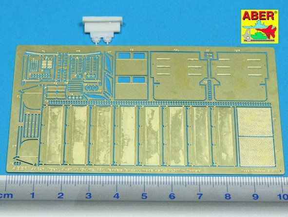 Aber 48026 Tiger I early - part 3 - fenders for Afrika corps (TAM) 1/48