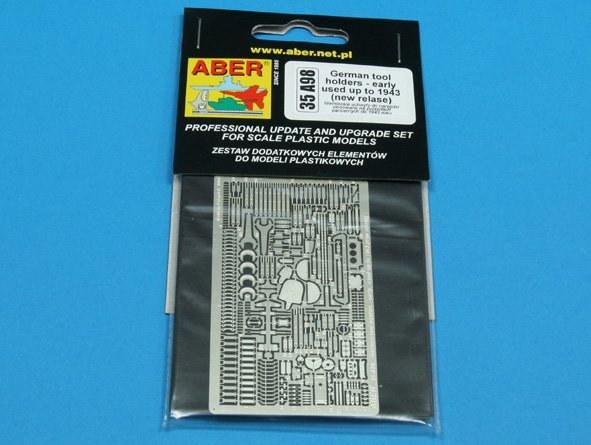 Aber 35A098 German tool holders - early used up to 1943 (new release) (1/35) – obrázek 3