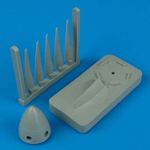 Quickboost QB48194 Spitfire Mk. XIV propeller w/tool ​​Academy 1/48