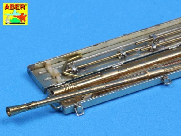 Aber 35L-089 Set of 2 German 2cm L/65 gun barrel for Flak 38 with storage box 1/35 – Bild 6
