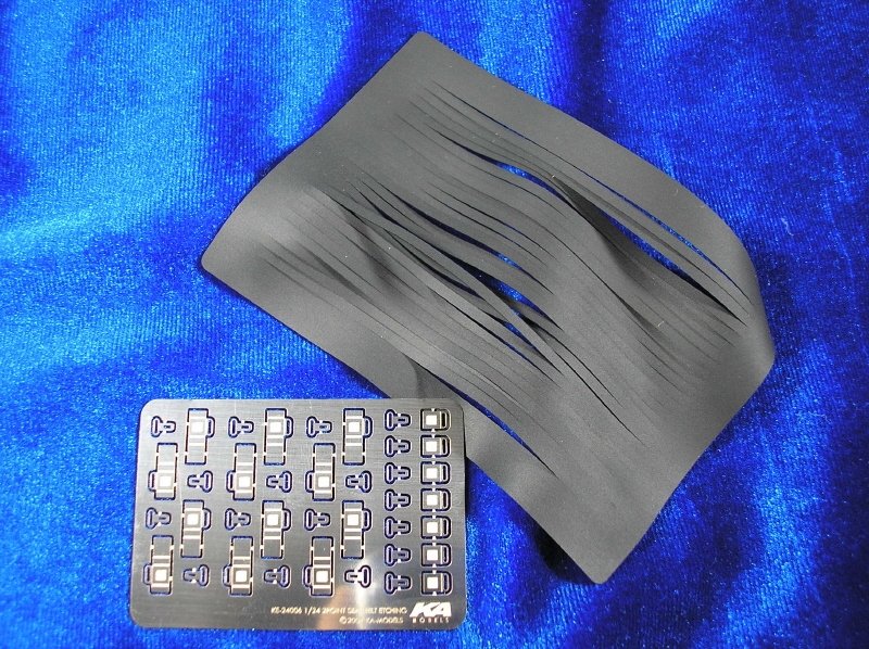 KA Models KA-24002 Seat Belt Etching Set 1/24 – immagine 2