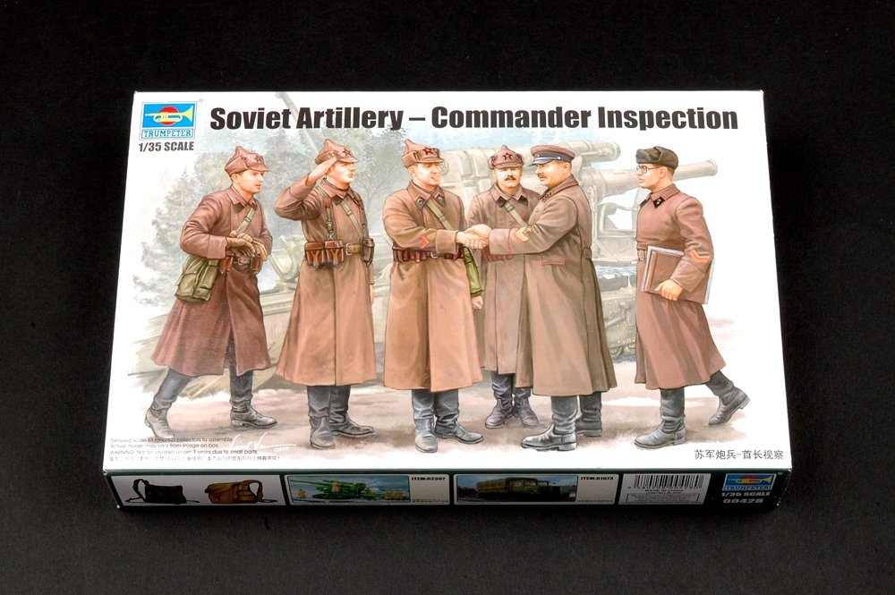 Trumpeter 00428 Soviet Artillery - Commander Inspection 1/35 – zdjęcie 3