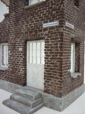 RT-Diorama 35163 Old Brick House 1/35 – Bild 5