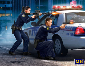 Master Box 24064 Shots fired – Officer needs assistance 1/24