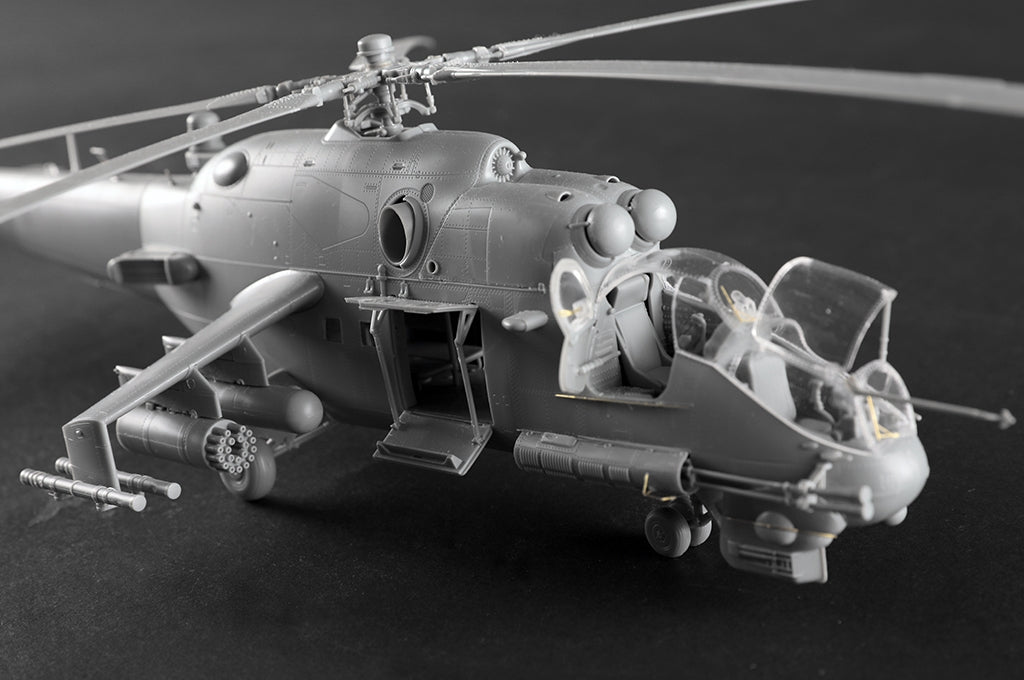 Trumpeter 05829 Mi-24P Hind-F 1/48 – obrázek 21