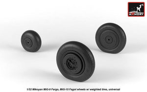 Armory Models AW32013 Mikoyan MiG-9 Fargo / MiG-15 Fagot (early) wheels w/ weighted tires 1/32 – Bild 4