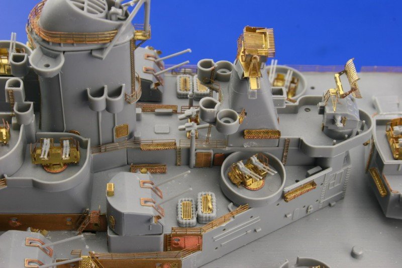 Eduard 53021 USS BB-63 Missouri 1/350 Tamiya – immagine 12