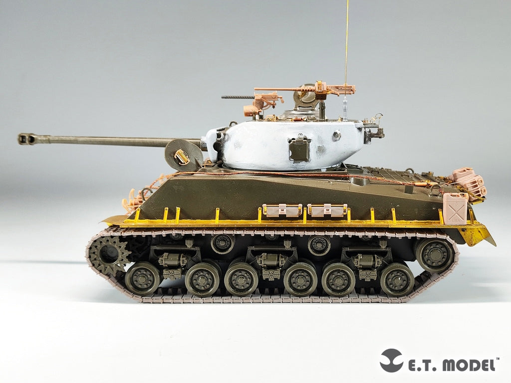 ET Model P35-260 Lights Set with Guards for USArmy M4 Sherman 1/35 – obrázek 8