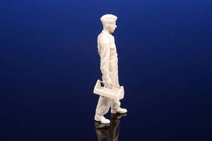 CMK F48367 Luftwaffe WW2 / CS post-war Aircraft Mechanic 1/48 – obrázek 2