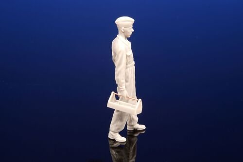 CMK F48367 Luftwaffe WW2 / CS post-war Aircraft Mechanic 1/48 – obrázek 2