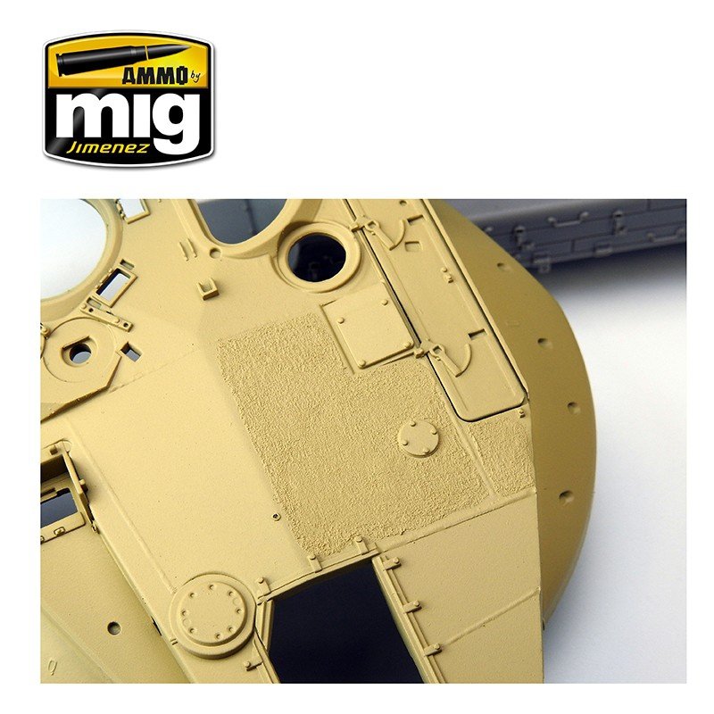 Ammo of Mig 2033 ANTI-SLIP PASTE - SAND COLOR FOR 1/35 – image 7