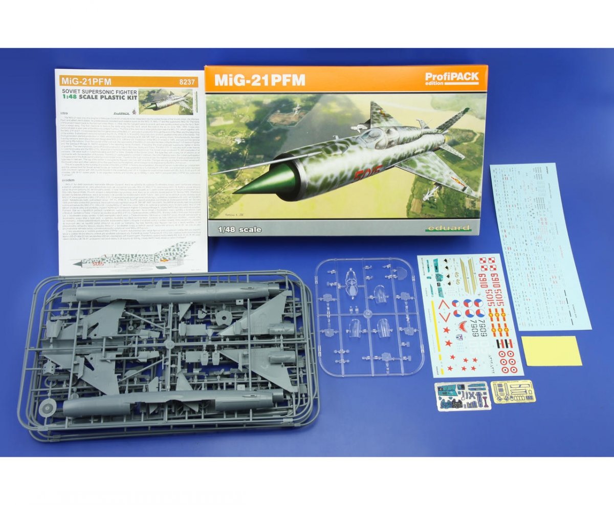 Eduard 8237 MiG-21PFM 1/48 – Bild 2