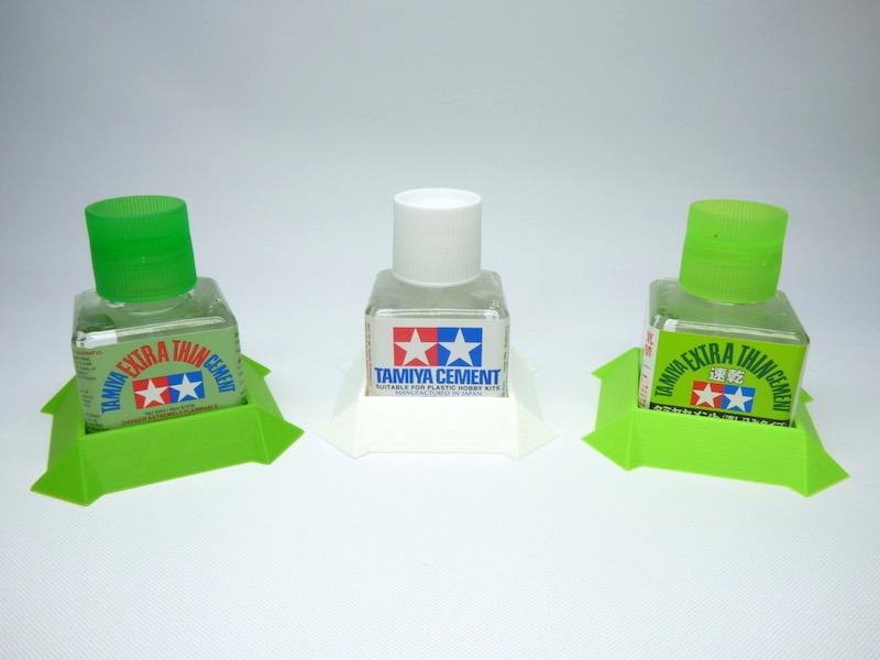 Ultimate Modeling UMP068 Ultimate Glue Bottle Holder (for Tamiya) White – image 2