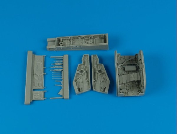 Aires 2072 F-100D Super Sabre, baie de train d'atterrissage, échelle 1/32, Trumpeter