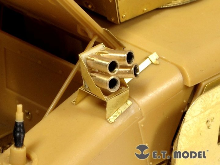 ET Model E35-077 US ARMY M1114 HUMVEE Smoke Discharger (For BRONCO Kit) (1/35) – obrázek 3