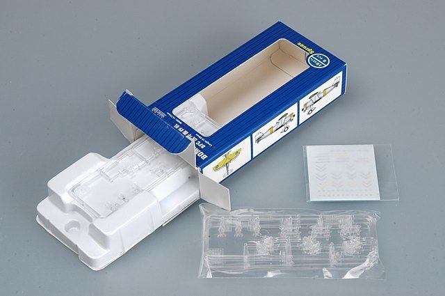 Trumpeter 03444 BFC BOMBER-FIGHTER 1/700 – immagine 2