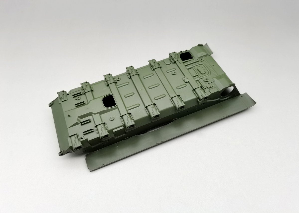 Amusing Hobby 35A050 Russian Main Battle Tank T-90A FULL INTERIOR 1/35 – image 4
