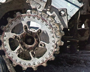 Panzer Art RE35-327 Damage drive wheels for “Panther” tank 1/35 – image 3